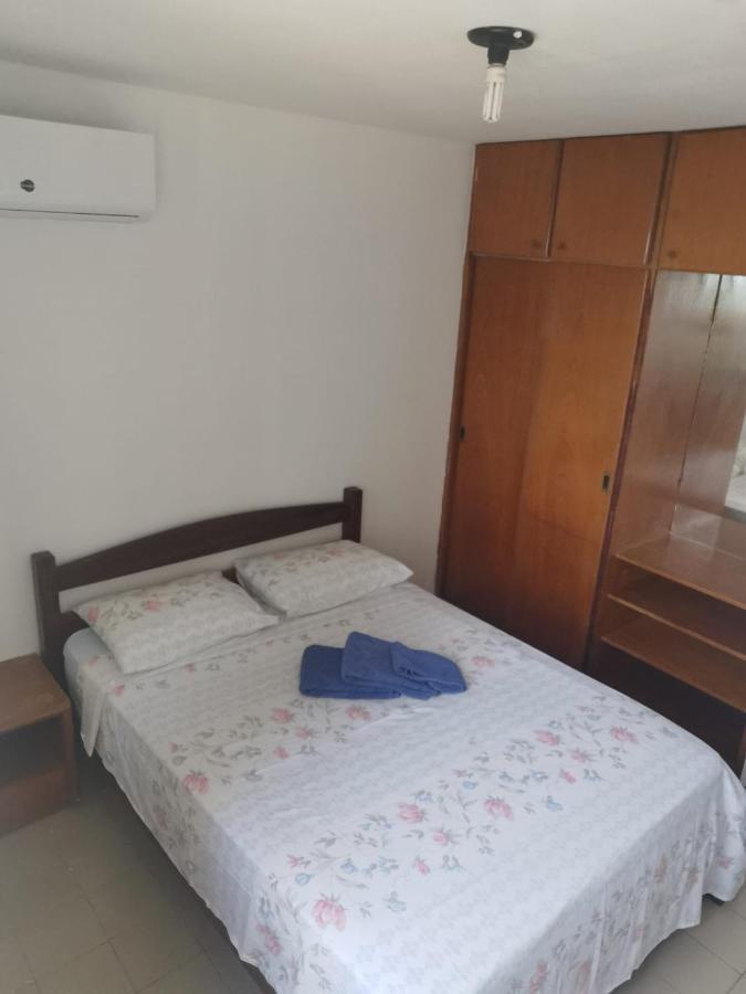 Apto Privado 4º Andar No Edifício Residencial Náutico